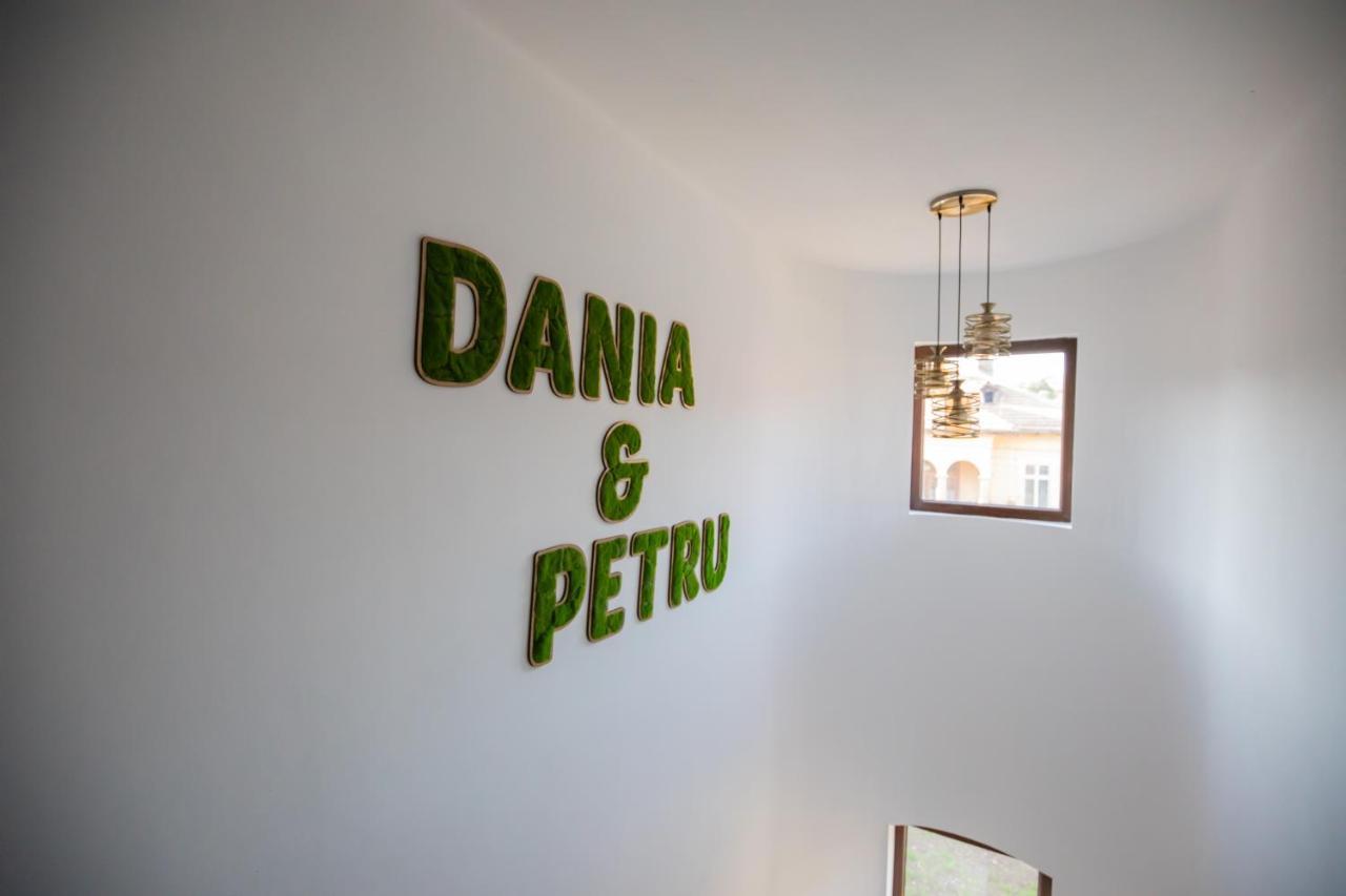 Dania&Petru Residence Tîrgu Ocna Exterior foto